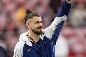 Tottenham a luat decizia în cazul lui Radu Drăgușin » Ordinul dat de managerul Thomas Frank