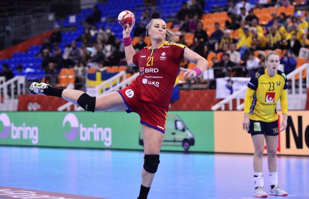 ROMÂNIA - SUEDIA 22-34 // Corespondență GSP din Japonia » VIDEO Mădălina Zamfirescu și Crina Pintea: „În felul acesta nu putem face performanţă”