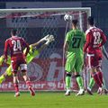 Rene Hinojo a apărat poarta „câinilor” în Sepsi - Dinamo 2-0