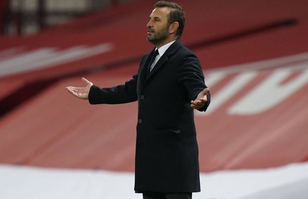 Antrenorul lui Bașakșehir: „Colțescu a folosit un cuvânt inacceptabil! Ar trebui să se simtă rău”