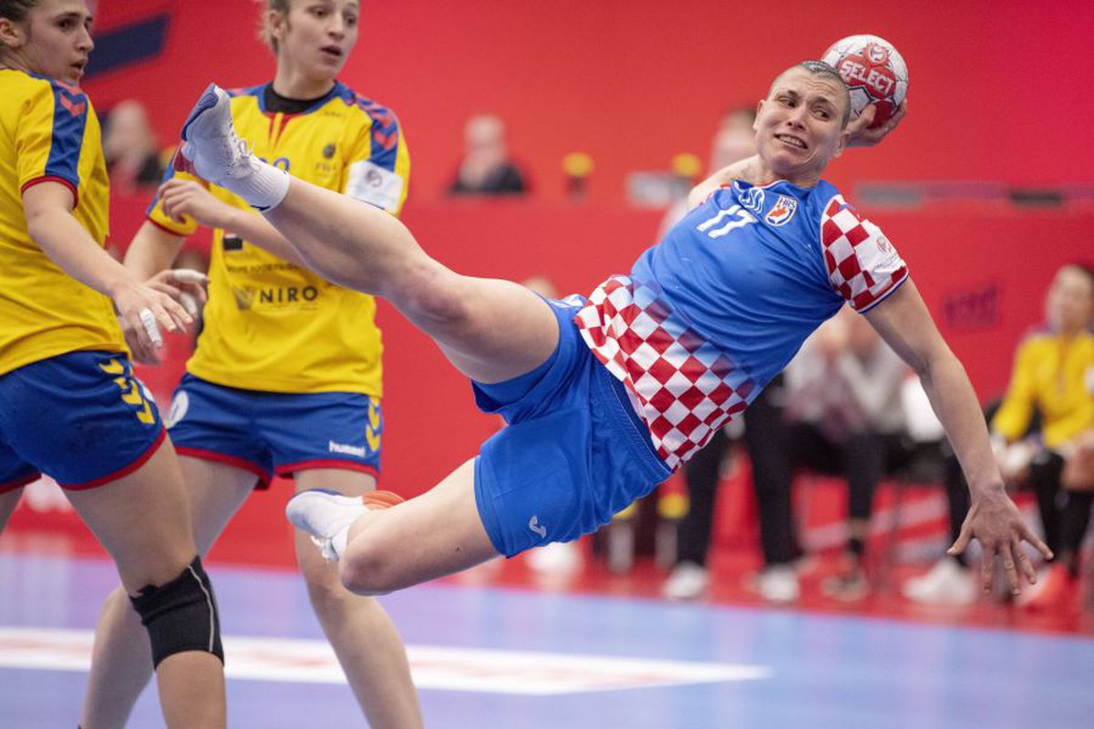 România - Croația 20-25. VIDEO + FOTO „Tricolorele” își iau adio de la semifinale! Croatele își continuă parcursul impecabil