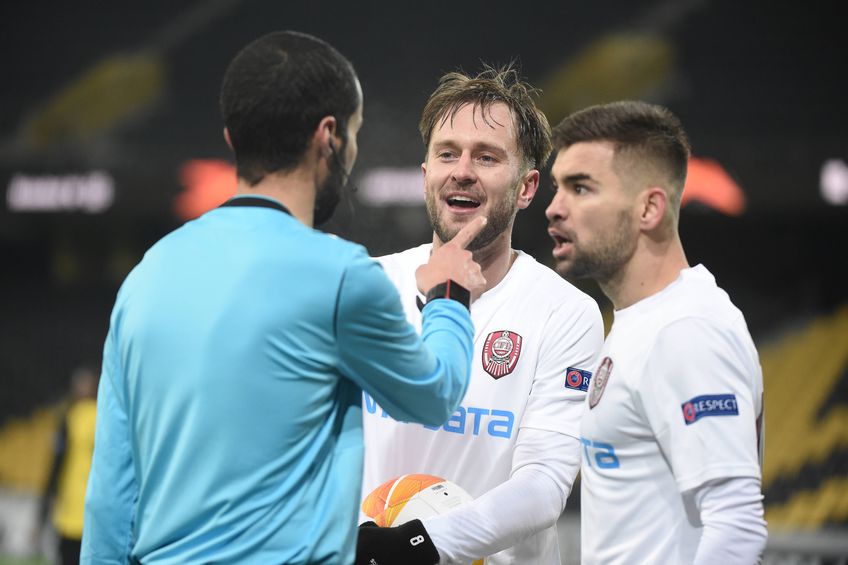 CFR Cluj a ratat dramatic calificarea în primăvara Europa League, după ce a pierdut la limită meciul cu Young Boys, 1-2, primind golurile în ultimele minute ale meciului.