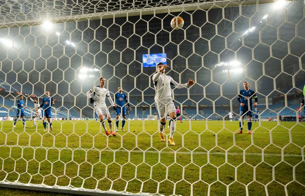VIDEO Ianis Hagi a marcat în Lech Poznan - Rangers! Le-a dat ceva bătăi de cap celor de la UEFA :)