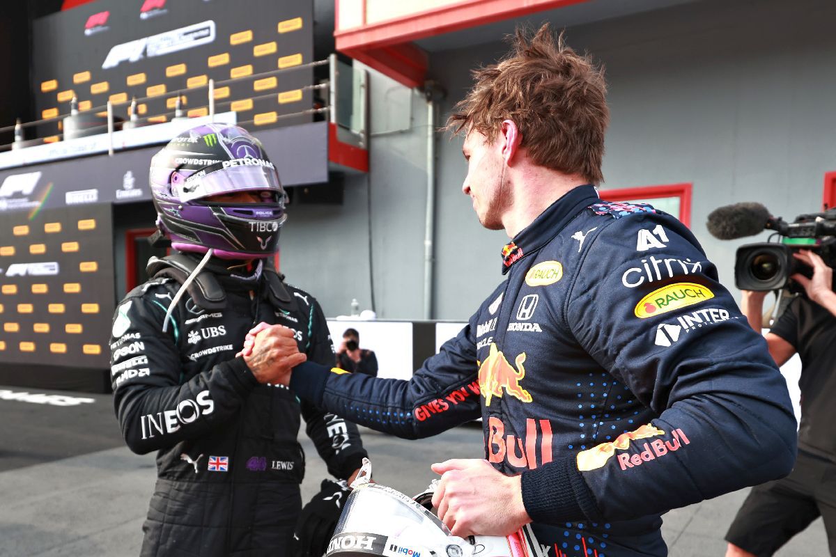 Bătălia Lewis Hamilton - Max Verstappen din 2021, în imagini