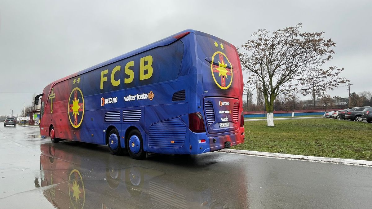 Noul autocar al celor de la FCSB