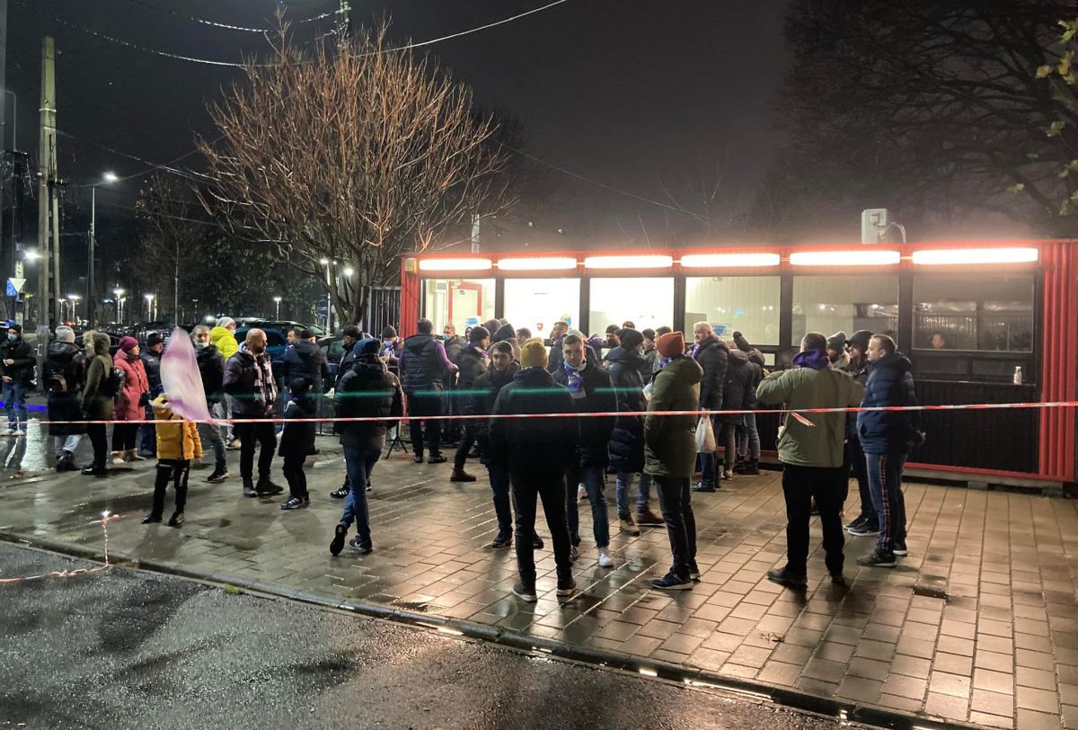 Suporterii Argeșului acuză Rapidul: „Nu sunteți în stare nici pentru atât?!”