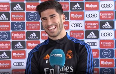 Pe Marco Asensio l-a pufnit râsul când a fost întrebat de eliminarea Barcelonei din UCL: „Nu prea-mi pasă”