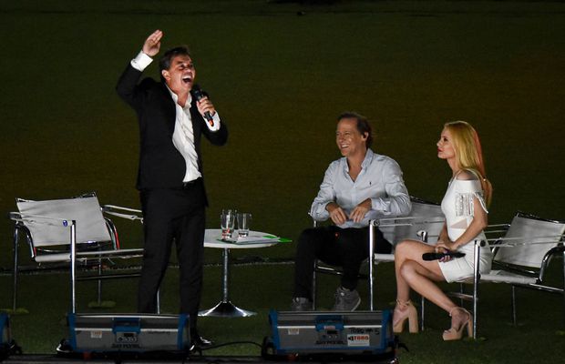 Imagini fabuloase din Argentina: antrenorul a cântat cu fanii, președintele și managerul au plâns! Discurs emoționant: „Închideți ochii și imaginați-vă”