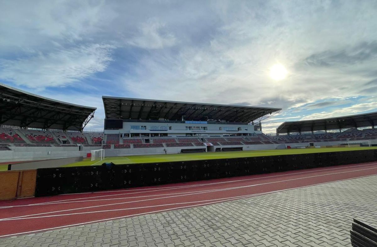 Imagini dronă stadion Sibiu: cum arată noua arenă din parcul „Sub Arini”