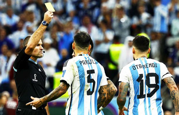 Ploaie de galbene în Țările de Jos - Argentina! Ce spune regulamentul FIFA în privința avertismentelor la Campionatul Mondial