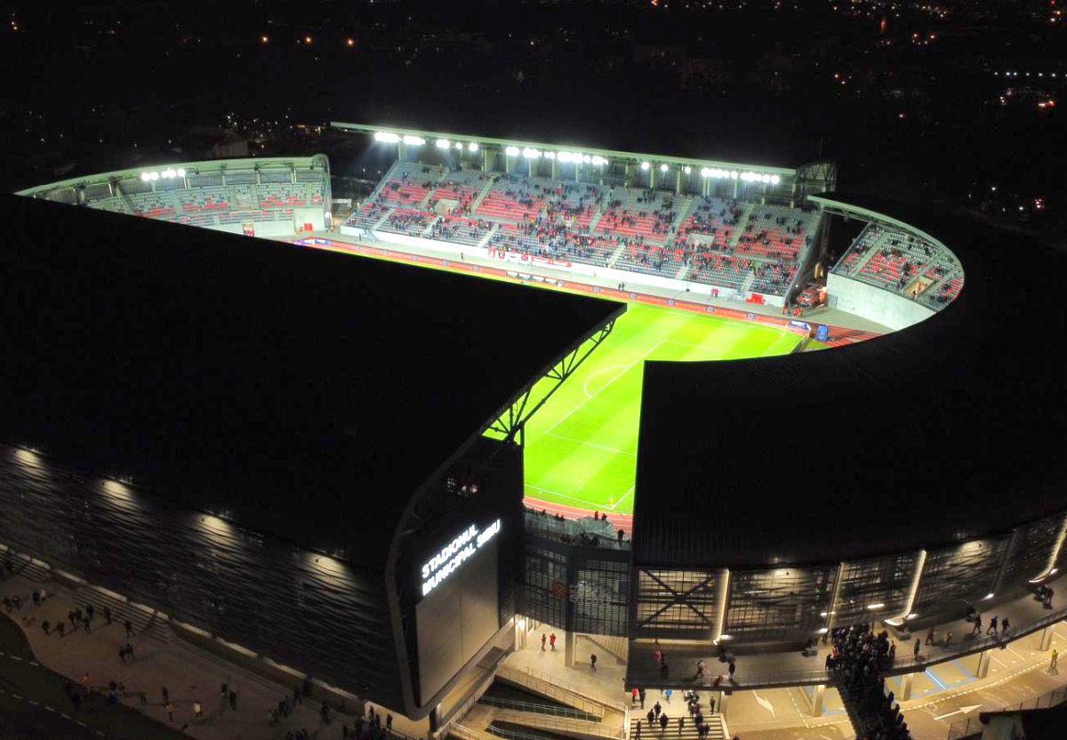 Spectaculos! Imagini din dronă surprinse de GSP cu noua „bijuterie” de la Sibiu: cum arată, în amănunt, noul stadion ultramodern din Superligă