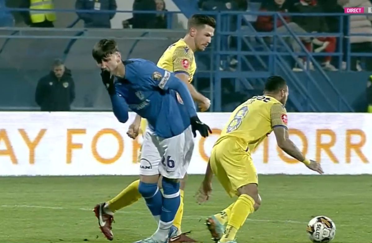 Simulare Adrian Mazilu în Farul - Petrolul