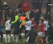 Derby nebun în Bulgaria, ultimul înaintea demolării stadionului Armatei » Gol marcat în minutul 90+18 și ultrași alergând jucătorii cu lopețile de zăpadă