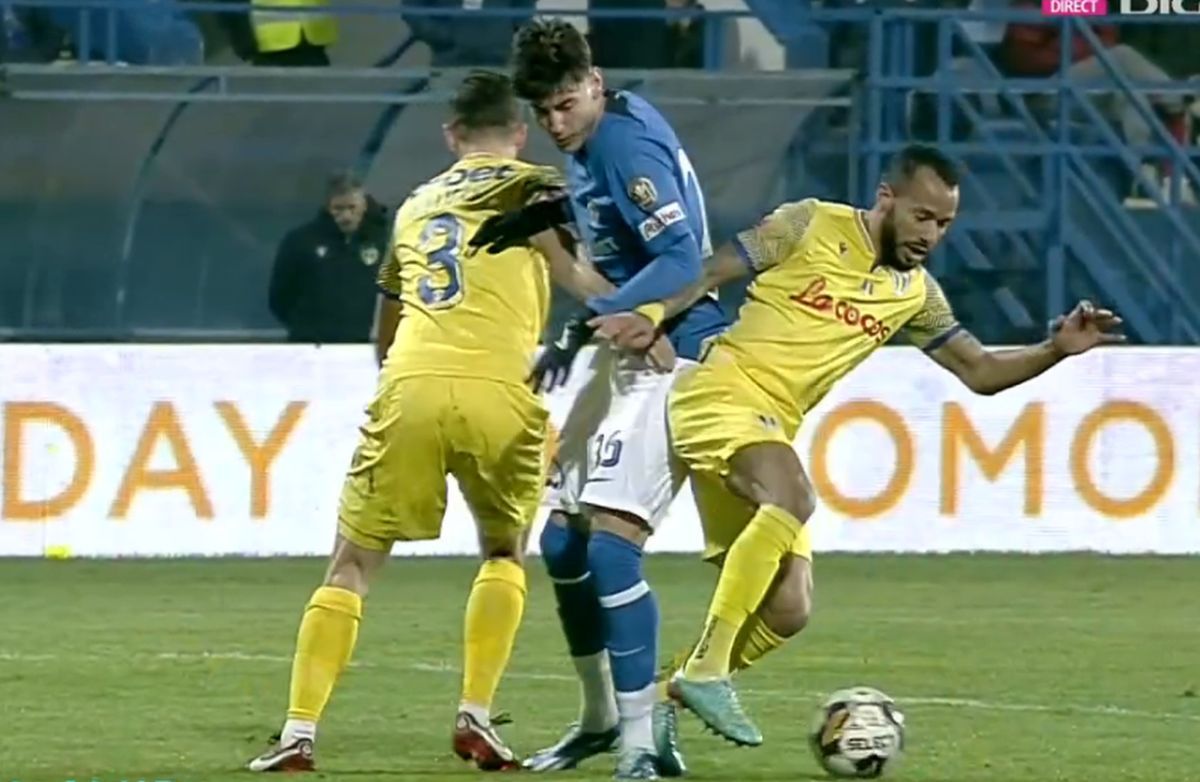 Simulare Adrian Mazilu în Farul - Petrolul