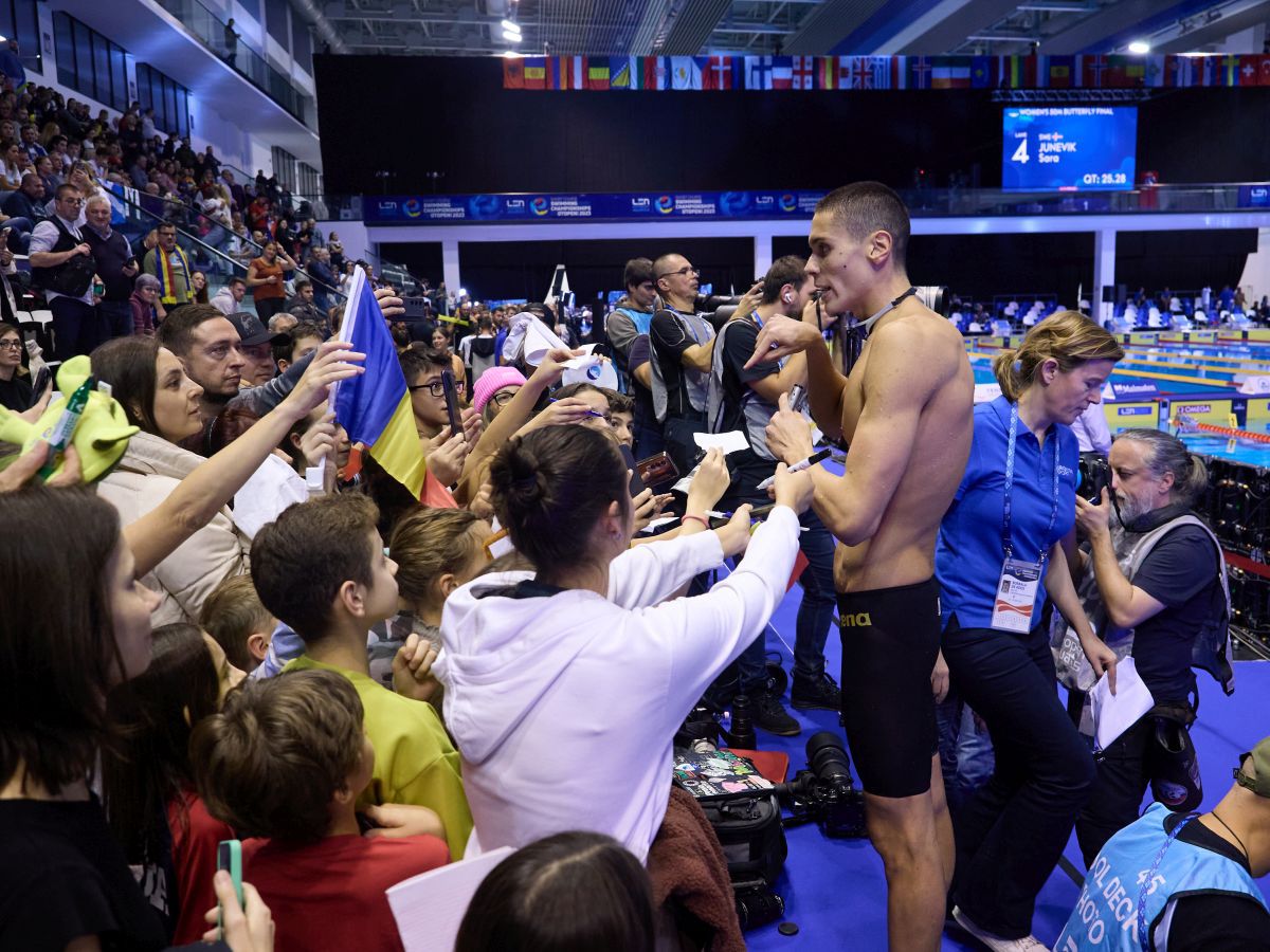 David Popovici, medalie de bronz în proba de 100 m liber la Campionatele Europene în bazin scurt » Robert Badea, locul 5 la 400 m mixt