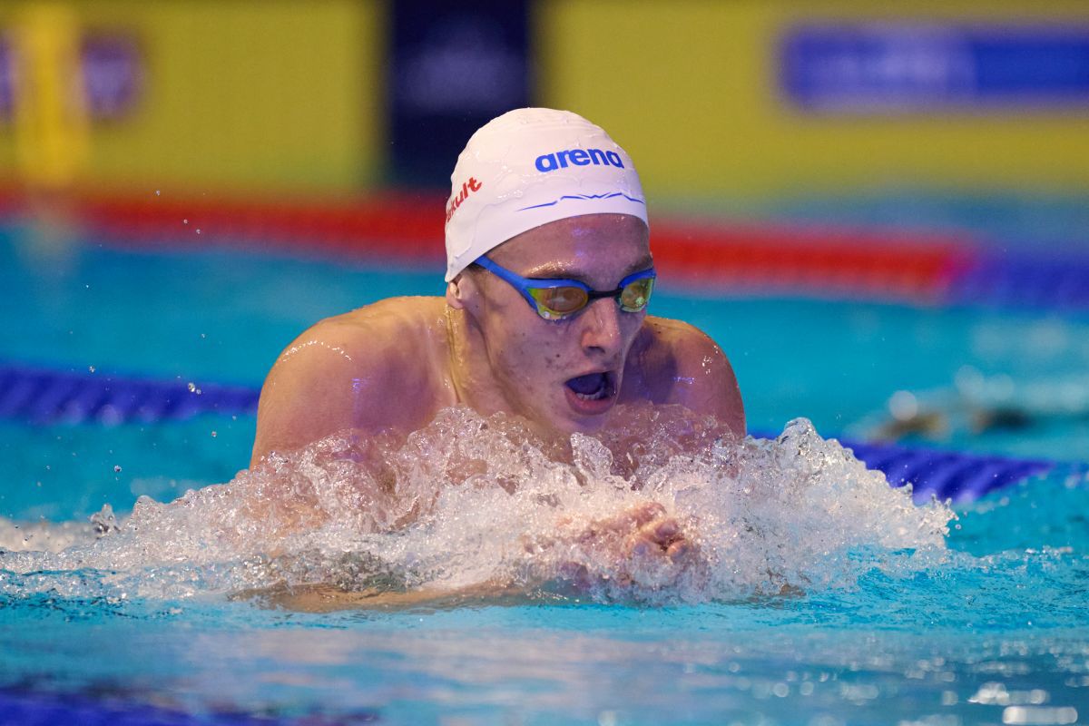 David Popovici, medalie de bronz în proba de 100 m liber la Campionatele Europene în bazin scurt » Robert Badea, locul 5 la 400 m mixt