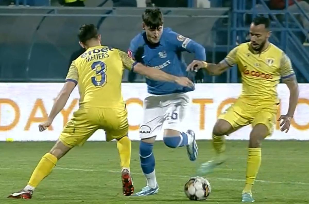 Simulare Adrian Mazilu în Farul - Petrolul