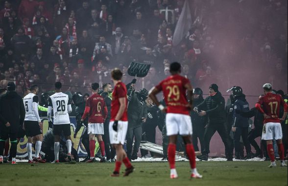 Derby nebun în Bulgaria, ultimul înaintea demolării stadionului Armatei » Gol marcat în minutul 90+18 și ultrași alergând jucătorii cu lopețile de zăpadă