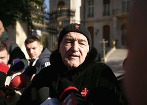 Afacere marcă înregistrată » Gigi Becali dă aproape un milion de euro pe doi jucători mai slabi decât cel de care a făcut tot posibilul să scape