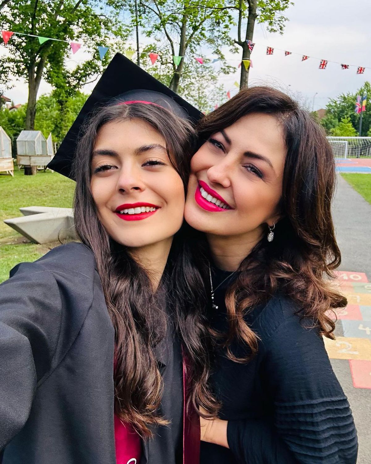 Pentru cine a părăsit-o Ilie Dumitrescu pe Nela, mama primilor 2 copii: „Semăna cu Monica Bellucci. A cucerit-o cu un tablou de Grigorescu”