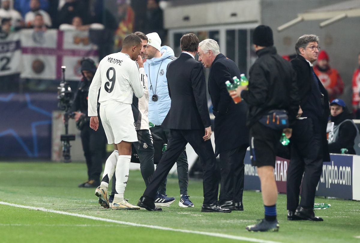 Lovitură grea pentru Real Madrid! Kylian Mbappe a marcat și a ieșit accidentat, după ce a atins o bornă impresionantă