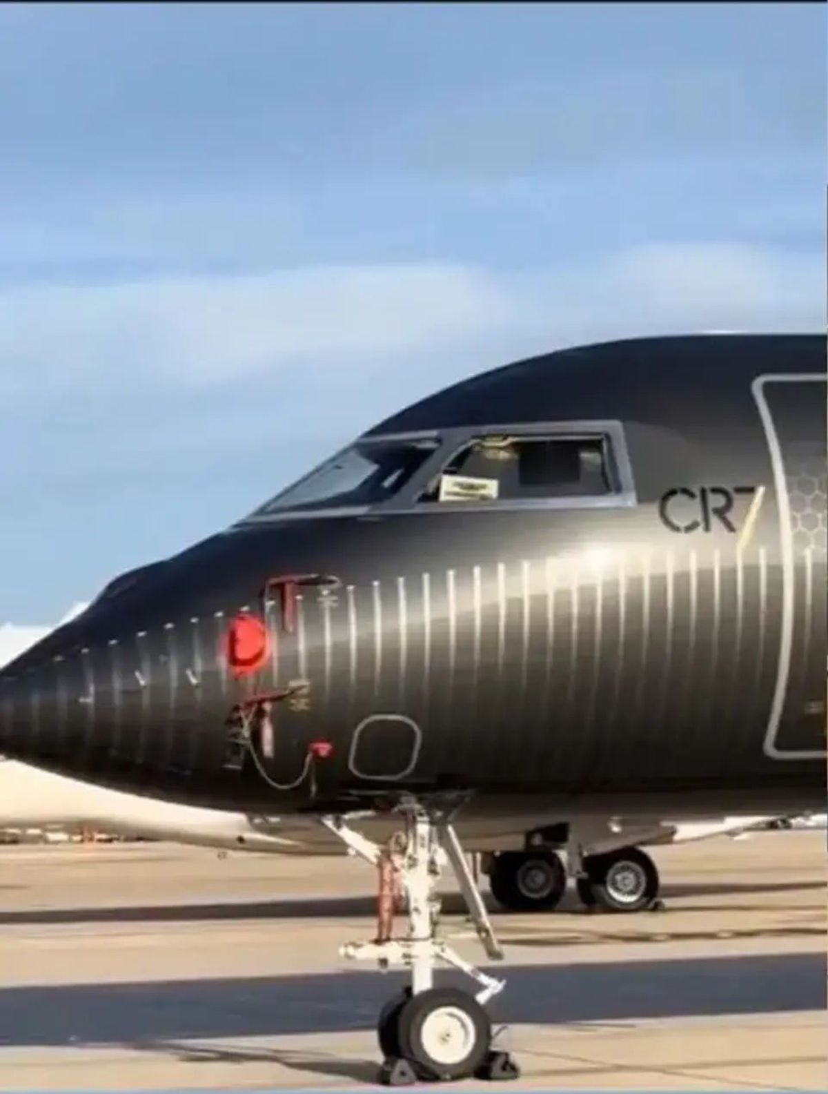 Avionul personalizat al lui Cristiano Ronaldo