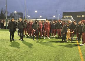 „Un gest unic al domnului Șucu” » Surprize pentru micii rapidiști ai clubului! Marius Șumudică: „O să înțeleagă lumea ce înseamnă Rapid”