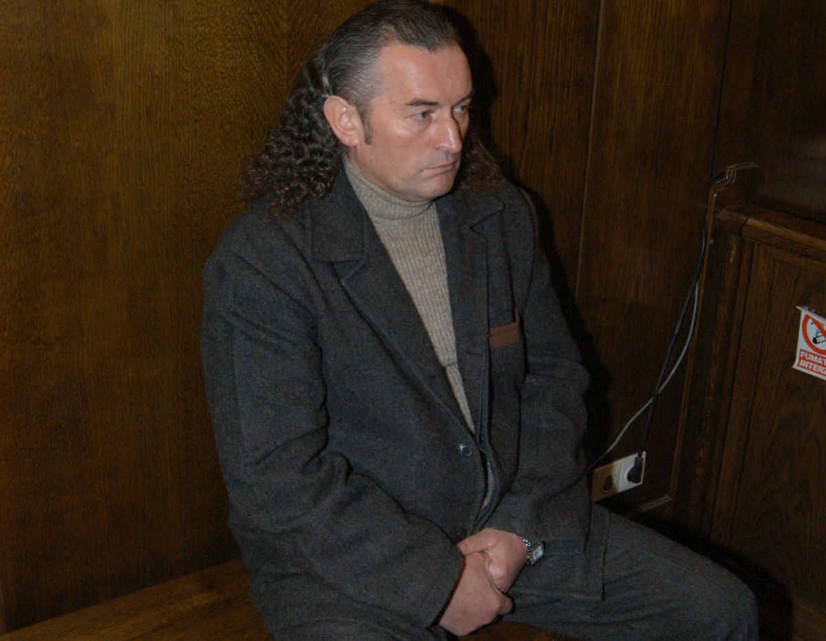 Miron Cozma se laudă și se amuză pe seama lui Gică Hagi: „Păi acolo arăți ce știi cu mingea! Pe teren de 90 de metri dă tot prostul cu șpițul”