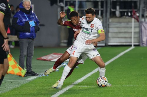 Clinton N'Jie în Rapid - Hermannstadt / Foto: Ionuț Iordache GSP