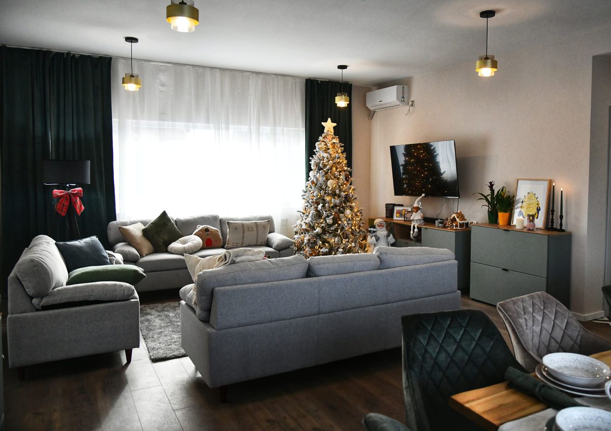 David Popovici, și canotori, inaugurare casă Hope and Homes for Children