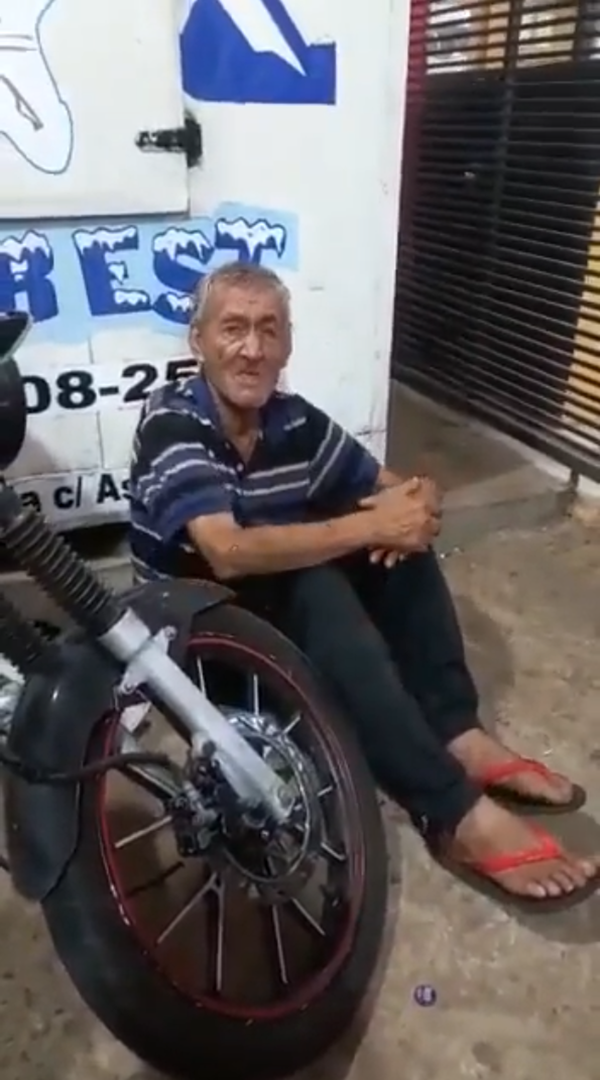 Fost mare fotbalist al țării, astăzi trăiește ca un om al străzii, în timp ce copiii lui stau în lux! » „Nu te poți uita nepăsător cum piere un astfel de om”