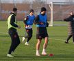 Florin Tănase și Vali Crețu la antrenamentul oficial înainte de FCSB - Feyenoord // Foto: Andrei Furnigă (GSP)