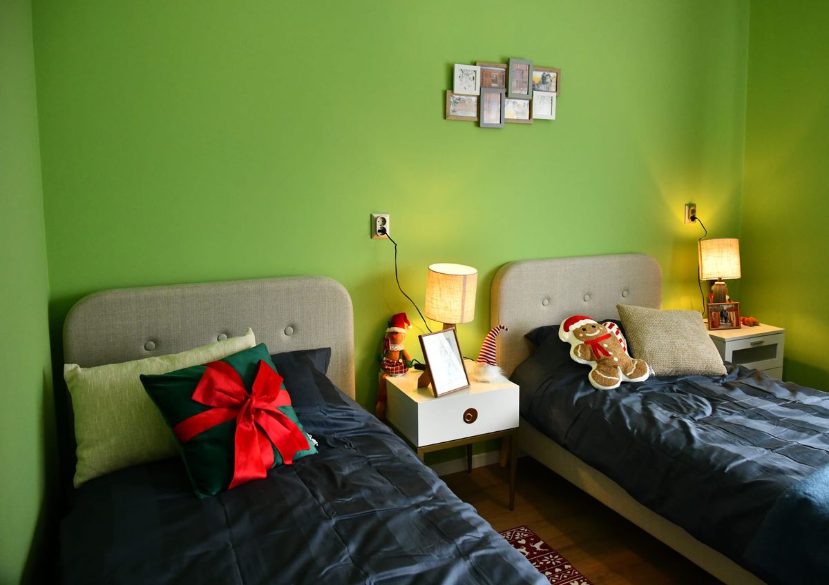 David Popovici, și canotori, inaugurare casă Hope and Homes for Children