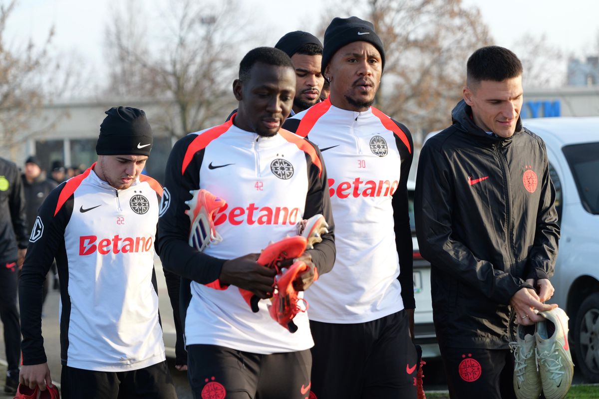 FCSB, antrenament oficial înainte de meciul cu Feyenoord // Foto: Andrei Furnigă (GSP)