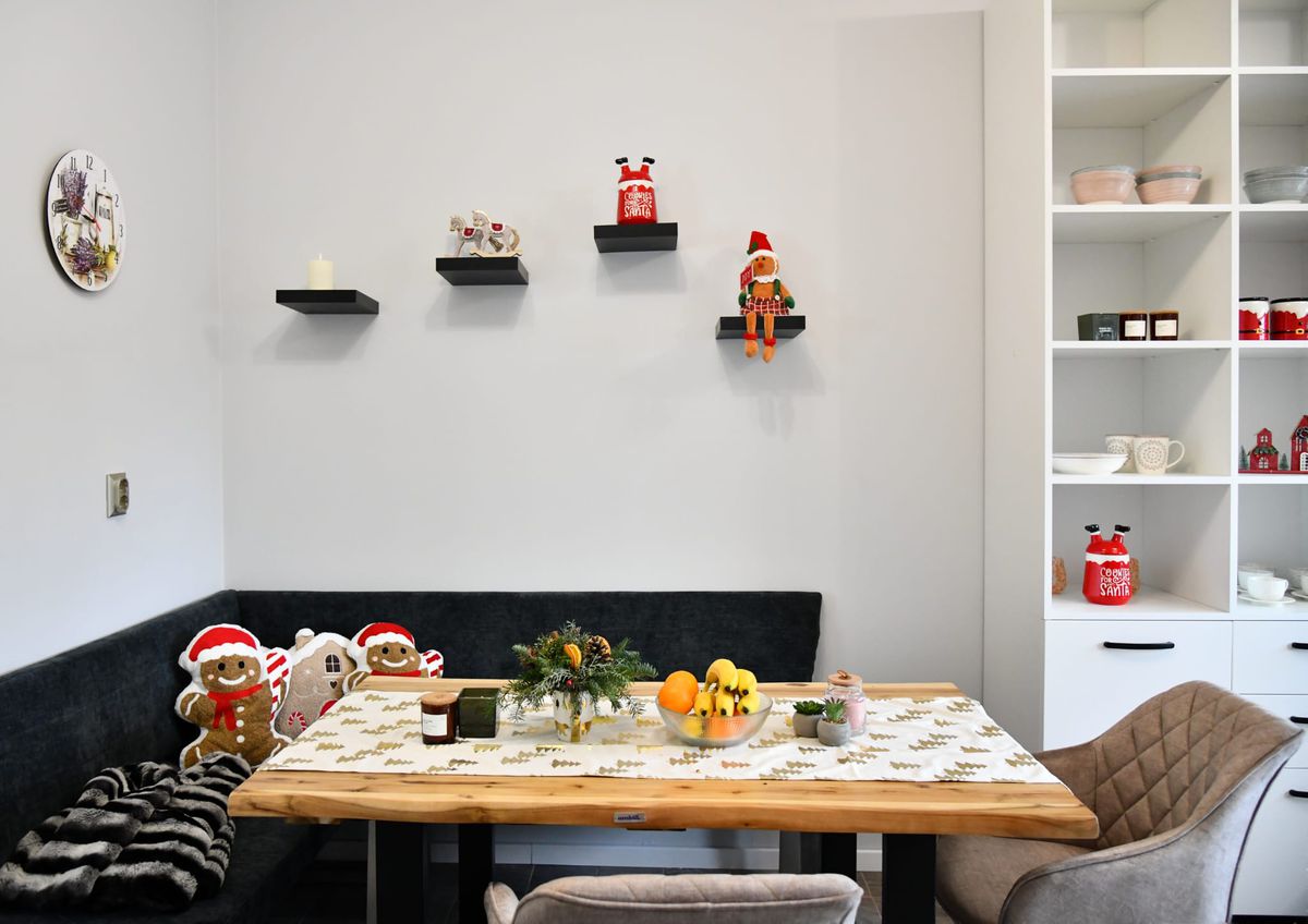 David Popovici, și canotori, inaugurare casă Hope and Homes for Children