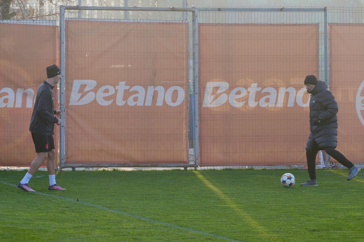 FCSB, antrenament oficial înainte de meciul cu Feyenoord // Foto: Andrei Furnigă (GSP)