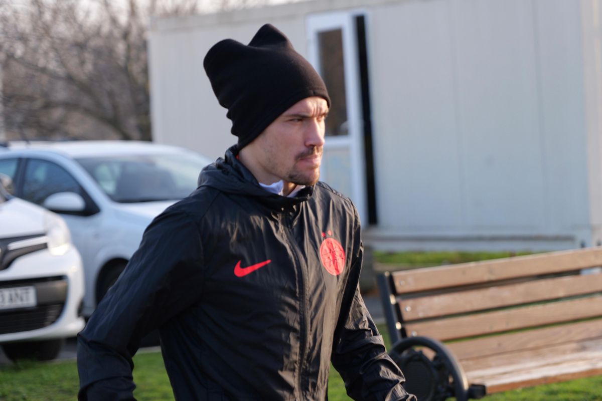 FCSB, antrenament oficial înainte de meciul cu Feyenoord // Foto: Andrei Furnigă (GSP)