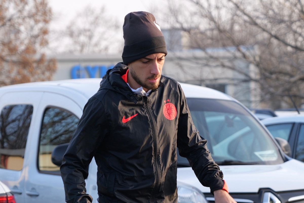 FCSB, antrenament oficial înainte de meciul cu Feyenoord // Foto: Andrei Furnigă (GSP)