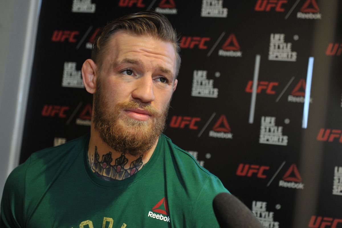 Copiii lui Conor McGregor îi calcă pe urme: „Fiul meu dădea pumni înainte să poată sta în picioare”