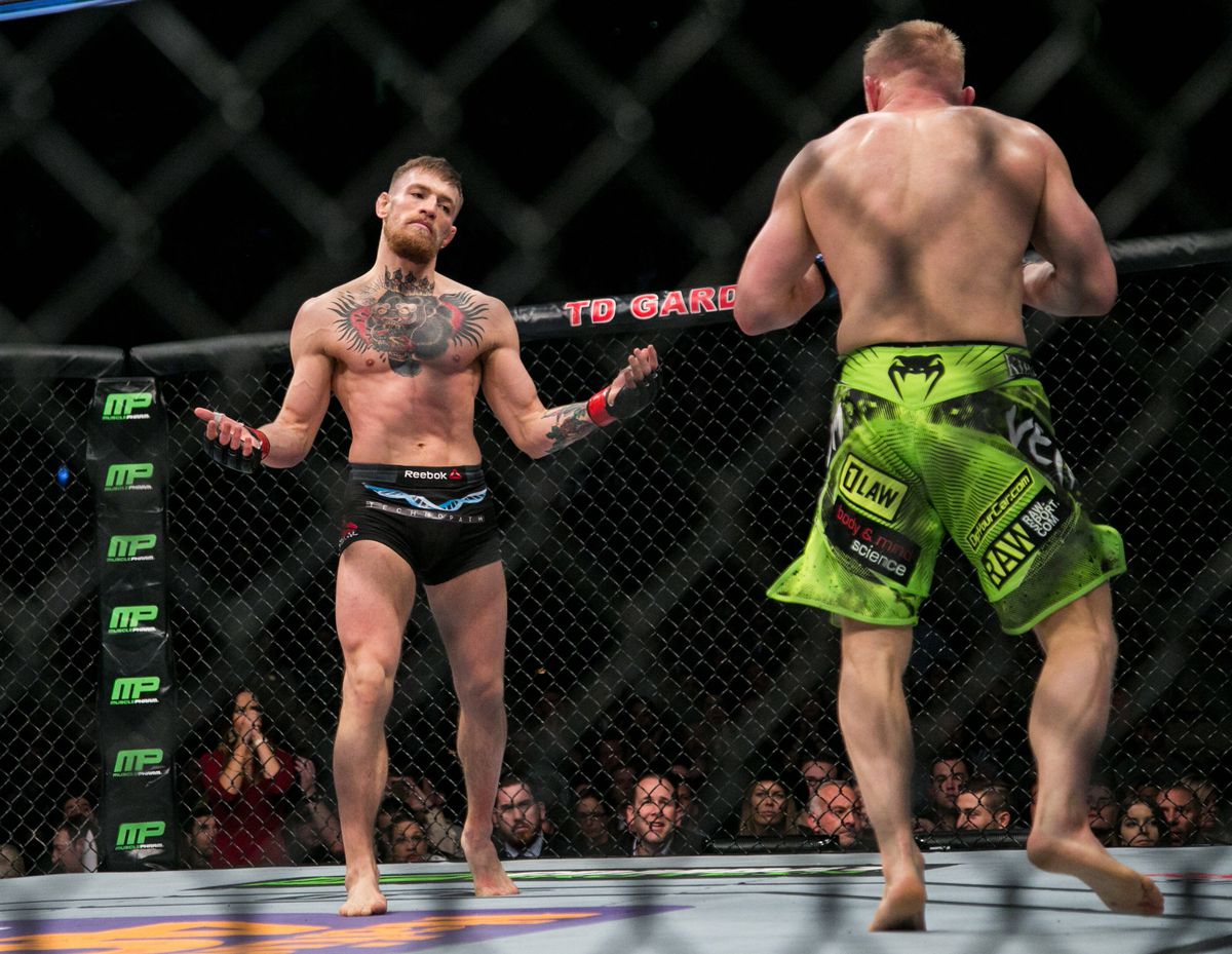 Copiii lui Conor McGregor îi calcă pe urme: „Fiul meu dădea pumni înainte să poată sta în picioare”