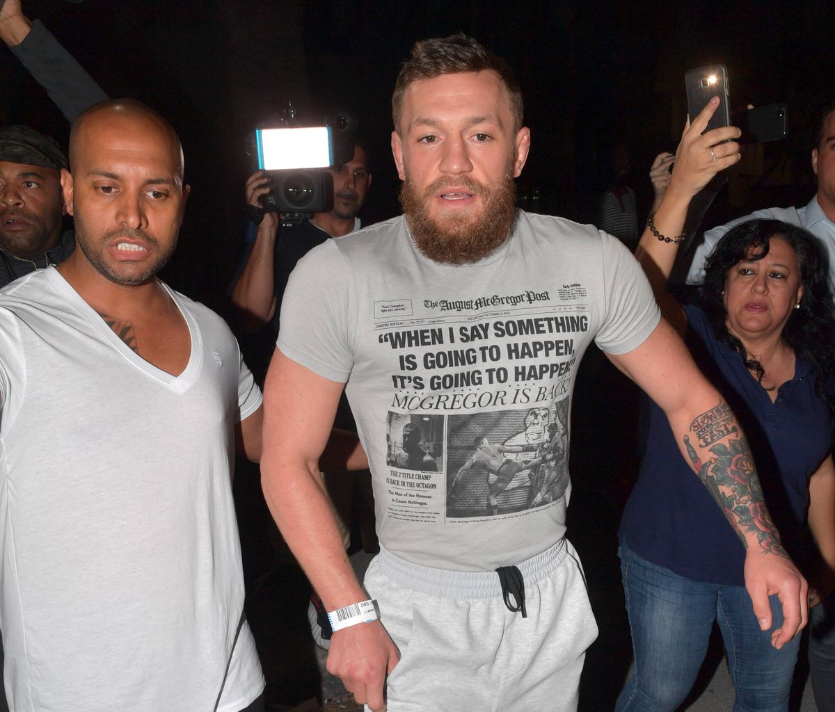 Copiii lui Conor McGregor îi calcă pe urme: „Fiul meu dădea pumni înainte să poată sta în picioare”