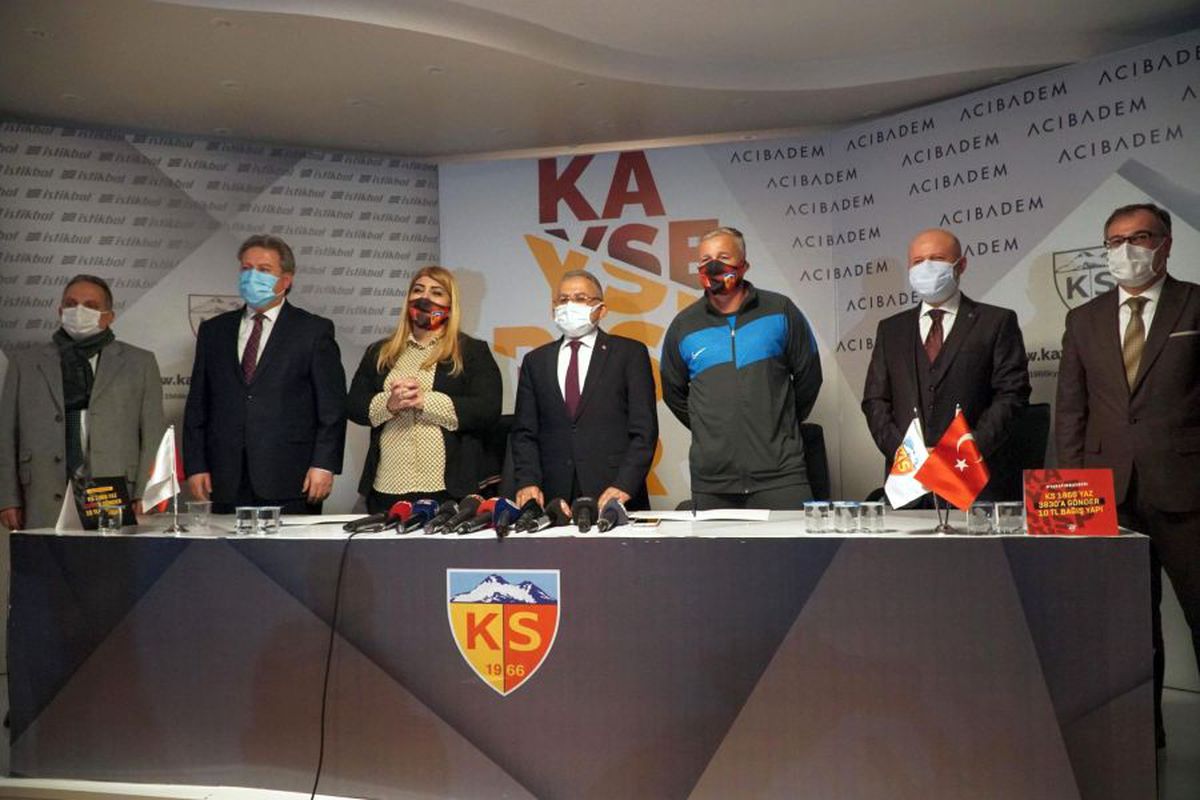 Dan Petrescu, prezentat oficial la Kayserispor: „Sunt încântat și iubesc riscul. N-am fost primit așa niciodată!”