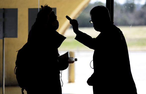 Moment absurd la Australian Open » A aflat că are coronavirus în timpul meciului, la scorul de 6-4, 5-3! Acuzații serioase la adresa organizatorilor