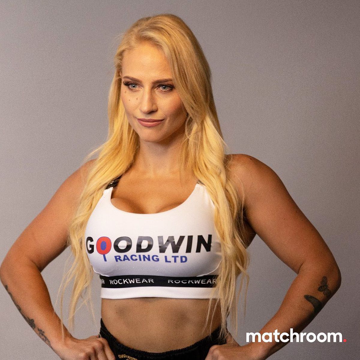 Poveste șocantă cu „Bombardiera blondă” din box: „M-a mușcat și mi-am înfipt degetele în gura ei. Curgea sânge peste tot”