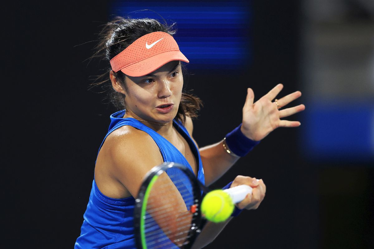 Emma Răducanu nu se regăsește! A pierdut cu 0-6, 1-6 la primul meci din 2022