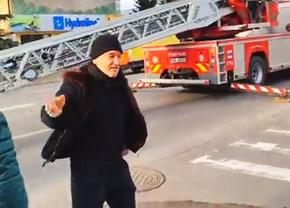 Un bărbat s-a urcat pe stâlpul din fața casei lui Becali: „Nea Gigi, ieși afară!” » Cum a fost rezolvat incidentul
