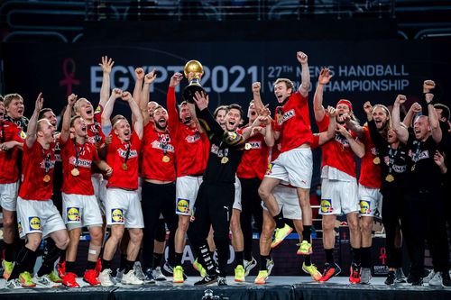 Danezii, printre favoriți și anul acesta, sărbătorind titlul cucerit în 2021.
Foto: Imago