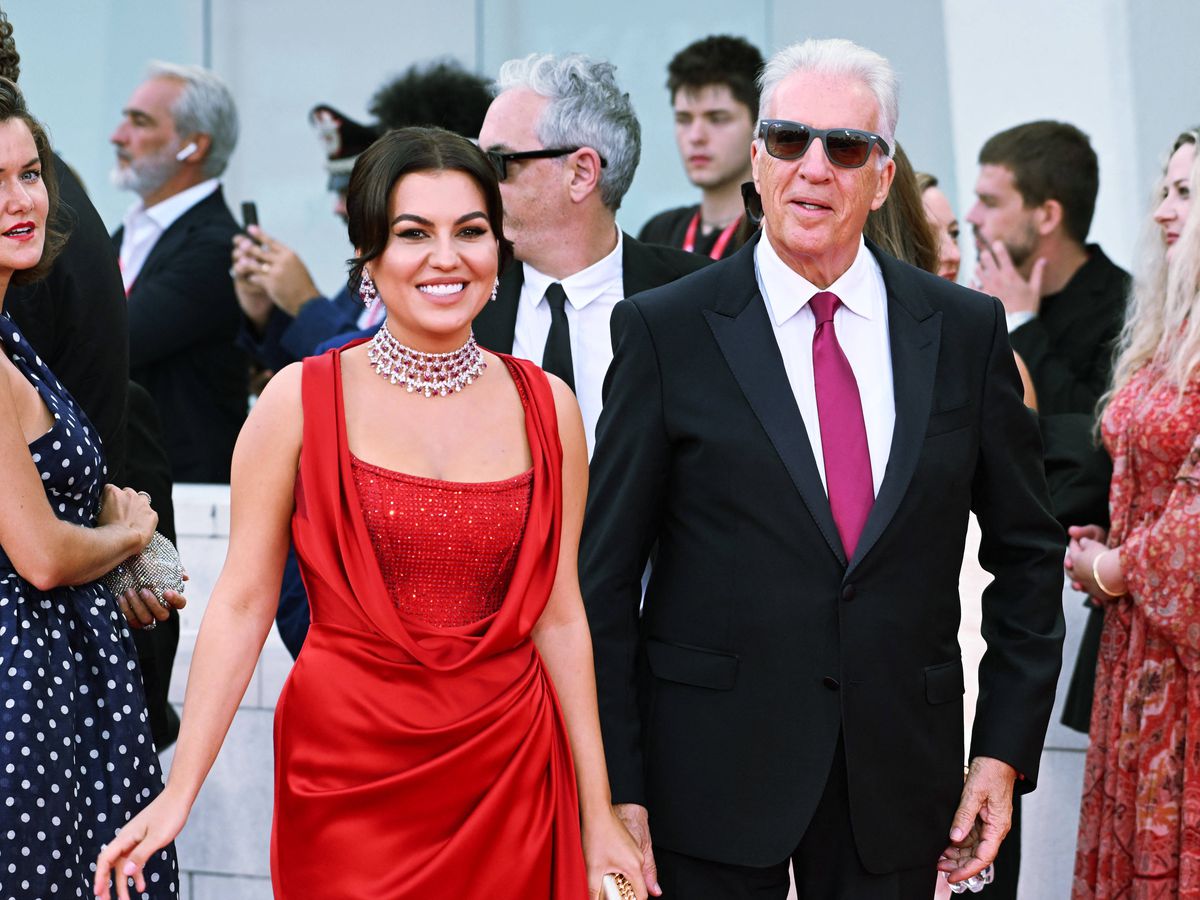 Piero Ferrari a venit în România alături de soția Romina pentru filmul „Ferrari” » Ce a remarcat la români