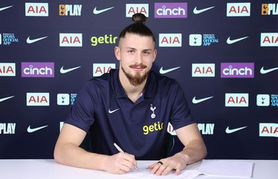 Gicu Grozav știe cum va putea reuși Radu Drăgușin la Spurs: „Mentalitatea. E ceva «wow»” + De ce a renunțat vedeta Petrolului la națională