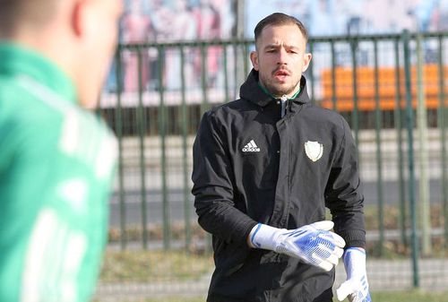 În ce condiții își poate asigura Dinamo serviciile lui Eduard Pap. Foto: Instagram @etofc_official